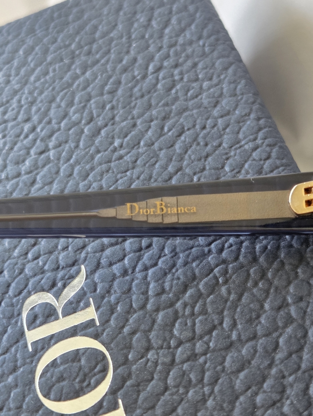 Authentic Brand New CHRISTIAN DIOR Women Blue Round Sunglasses - Picture 8 of 10